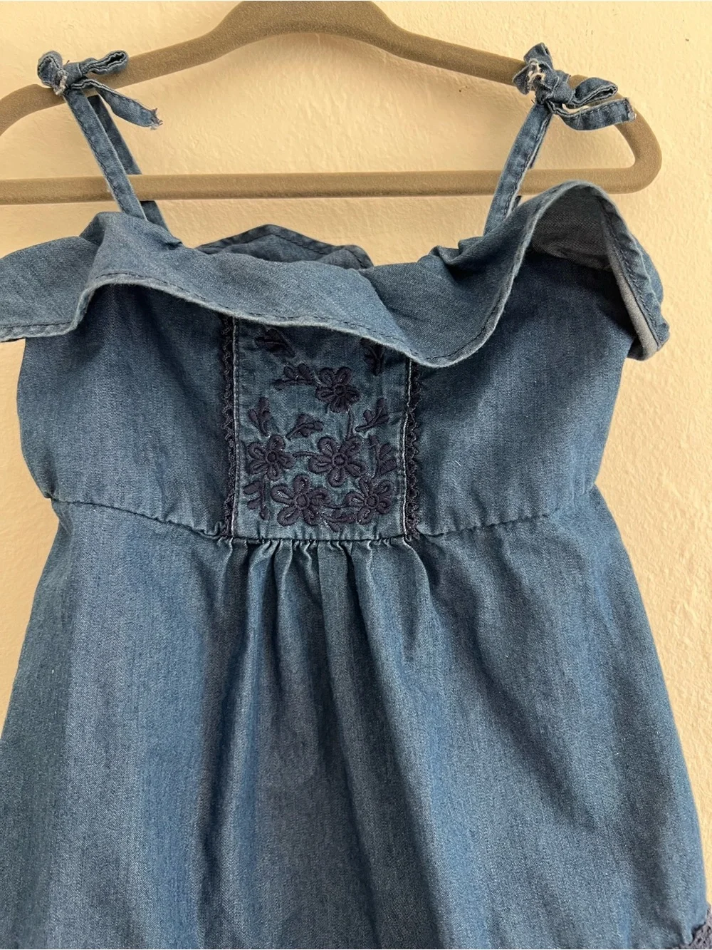 GAP lightweight denim